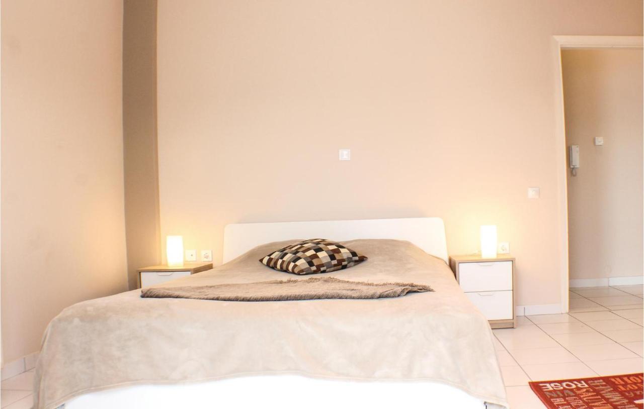 Amazing Home In Chalkida With Wifi Exterior foto